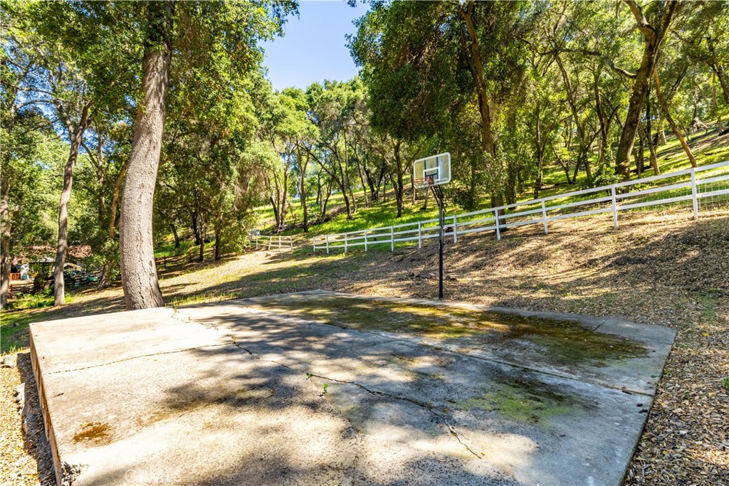 7695 Del Rio, Atascadero, CA 93422