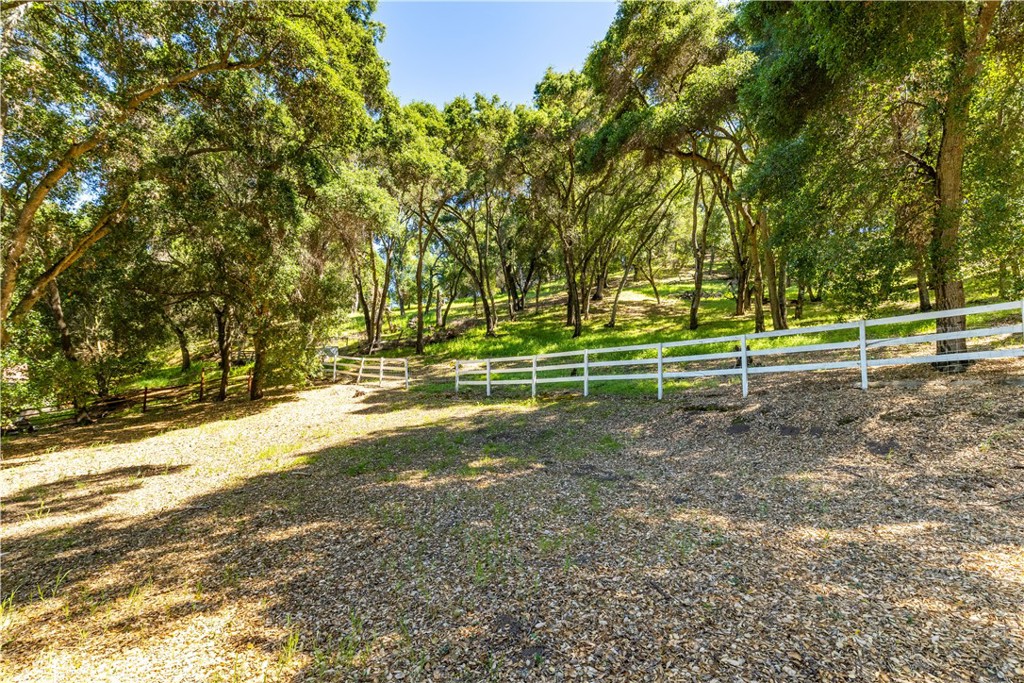 7695 Del Rio, Atascadero, CA 93422