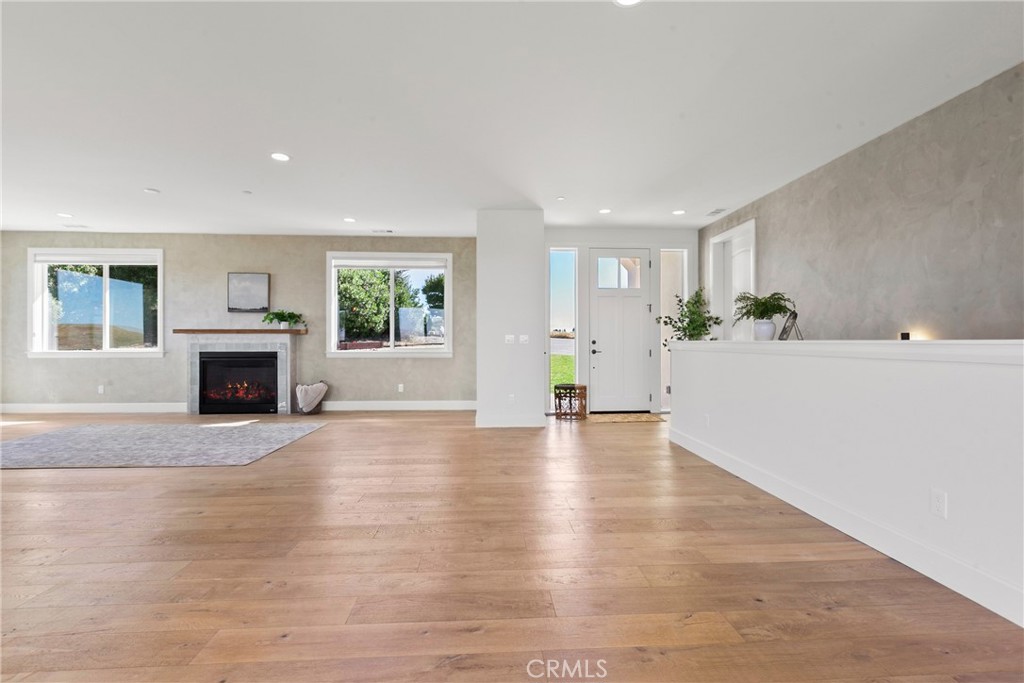 1232 Kapareil, Paso Robles, CA 93446