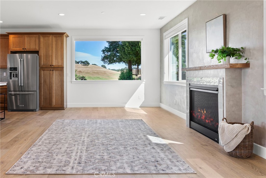 1232 Kapareil, Paso Robles, CA 93446