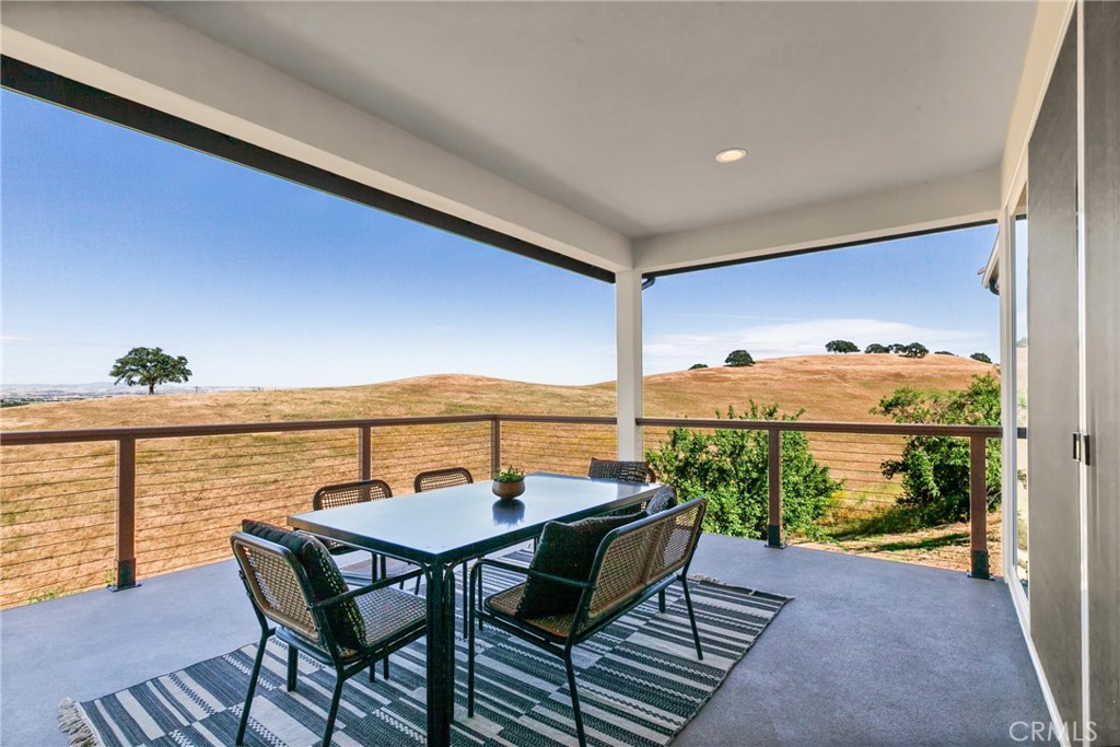 1232 Kapareil, Paso Robles, CA 93446