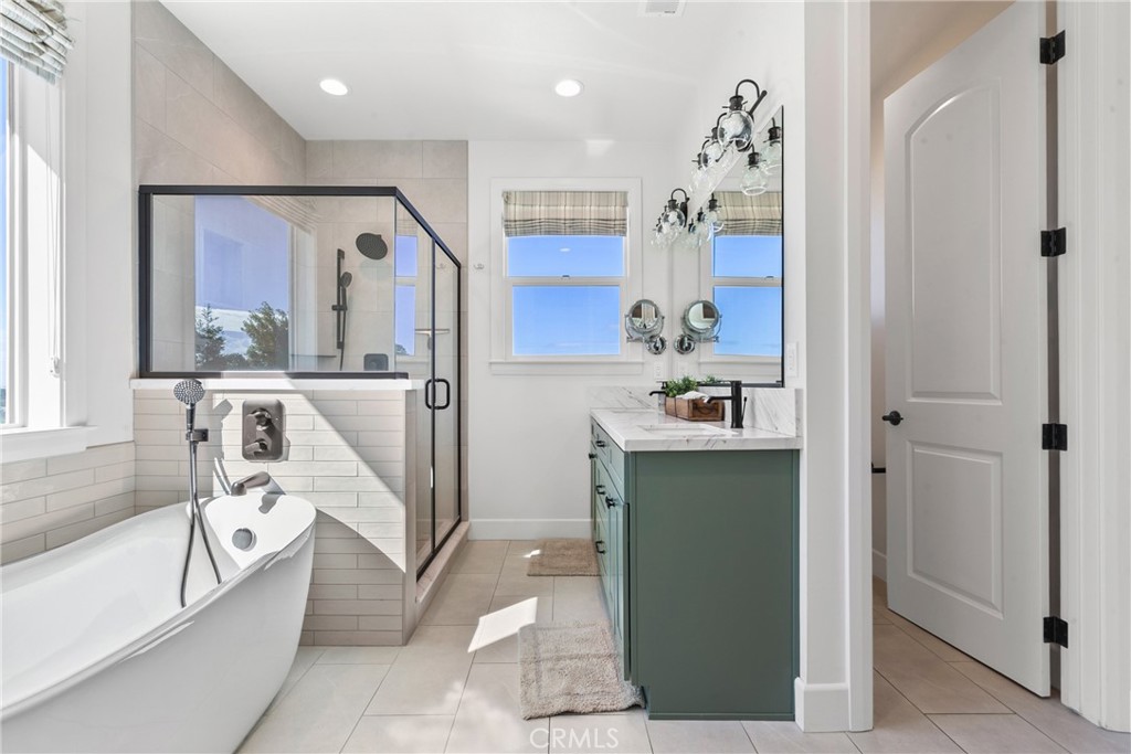 1232 Kapareil, Paso Robles, CA 93446