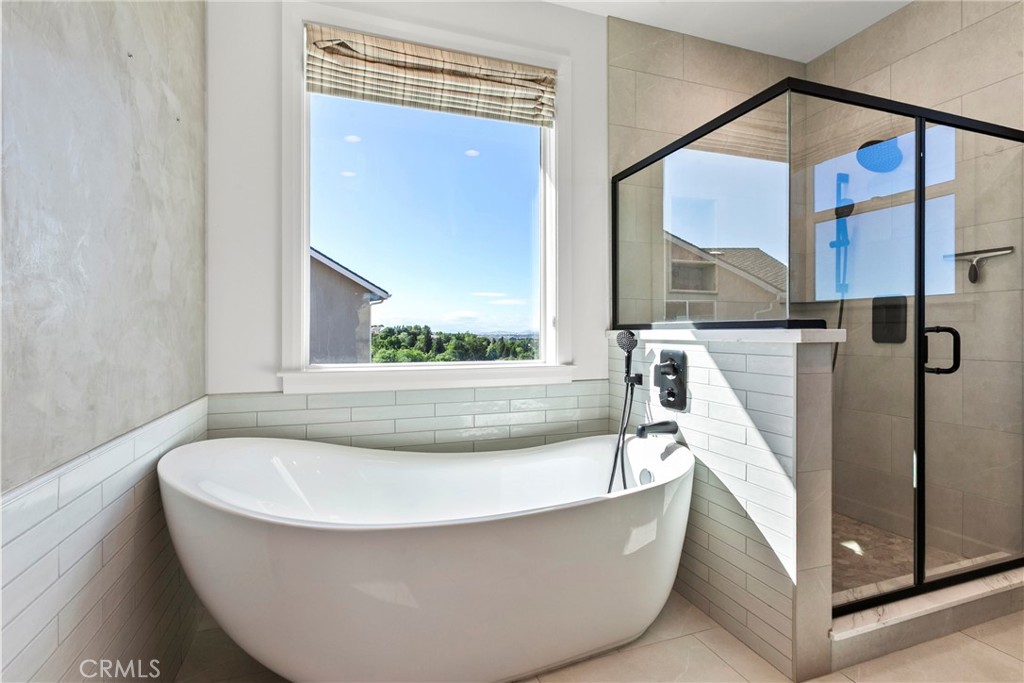 1232 Kapareil, Paso Robles, CA 93446