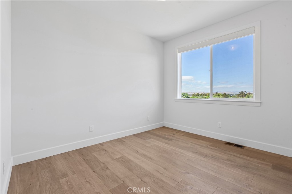 1232 Kapareil, Paso Robles, CA 93446