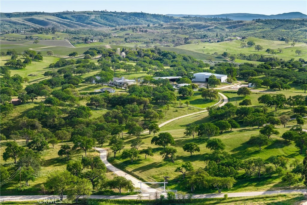 6685 El Pomar Dr, Templeton, CA 93465