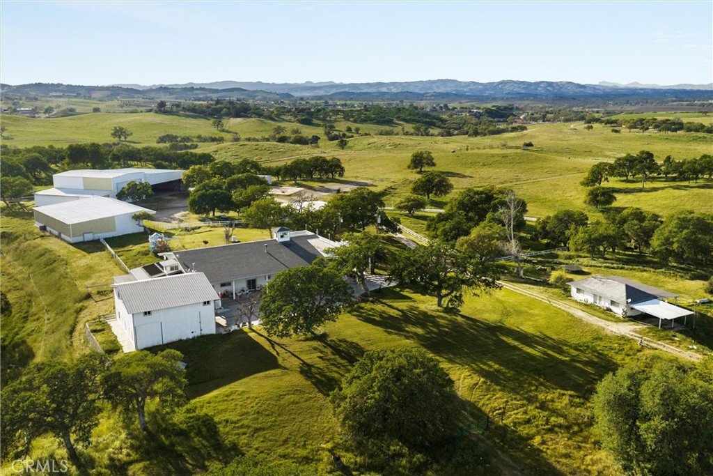 6685 El Pomar Dr, Templeton, CA 93465