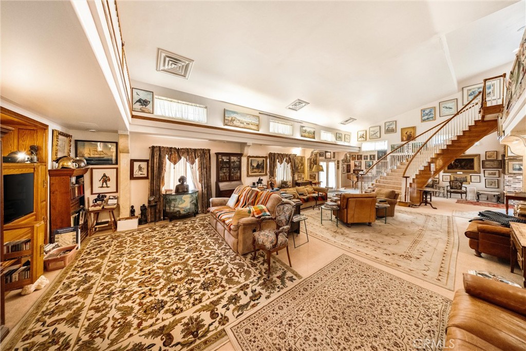 6685 El Pomar Dr, Templeton, CA 93465