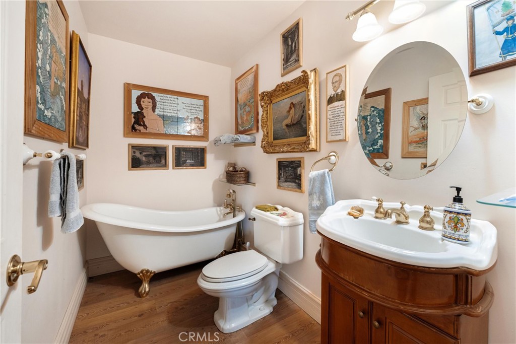 6685 El Pomar Dr, Templeton, CA 93465