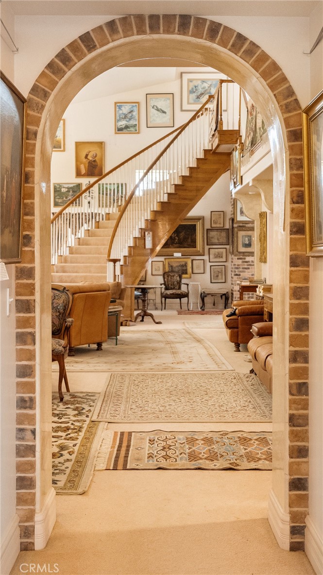 6685 El Pomar Dr, Templeton, CA 93465