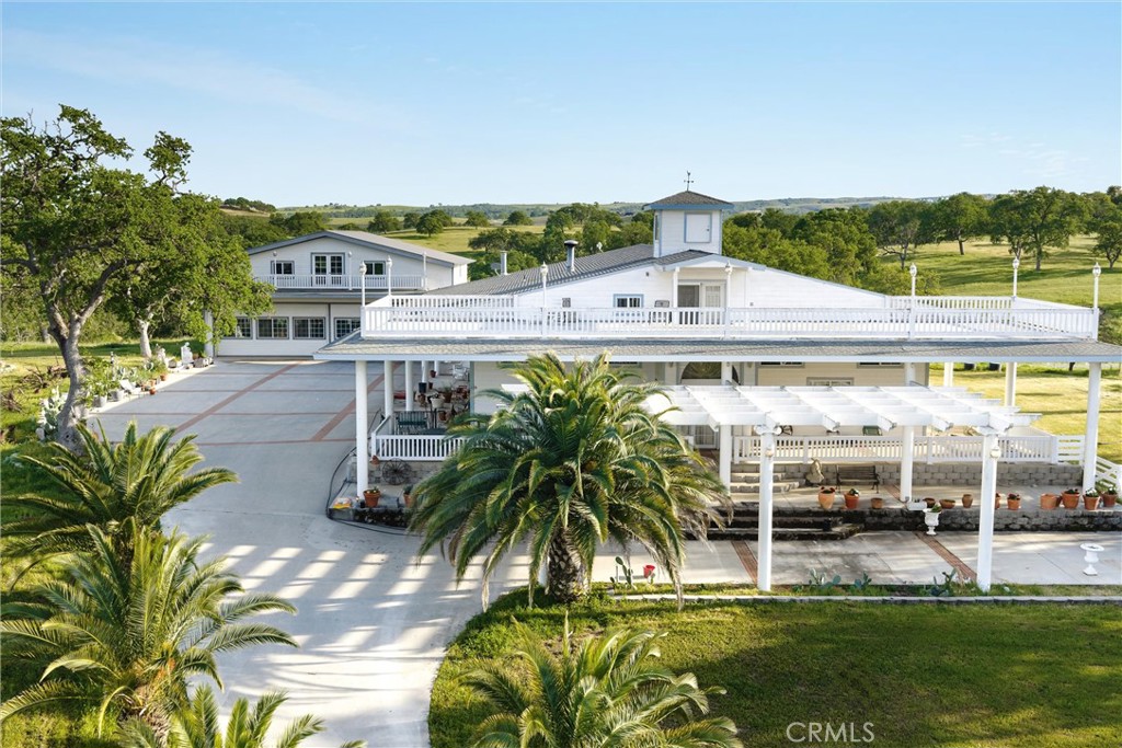 6685 El Pomar Dr, Templeton, CA 93465