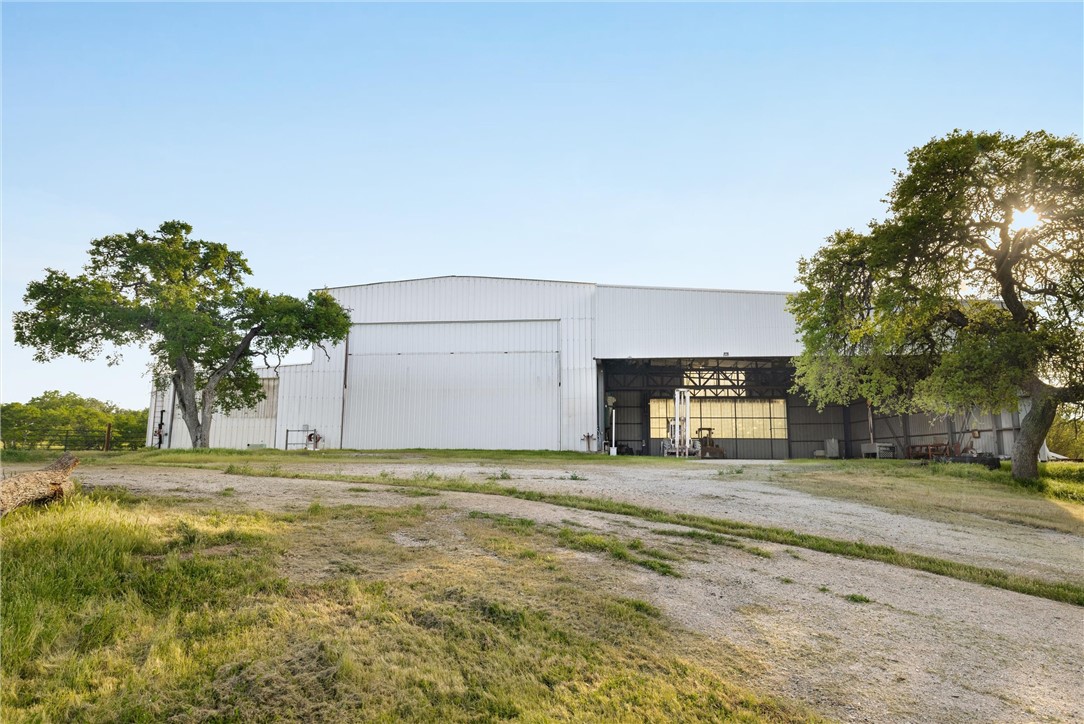 6685 El Pomar Dr, Templeton, CA 93465