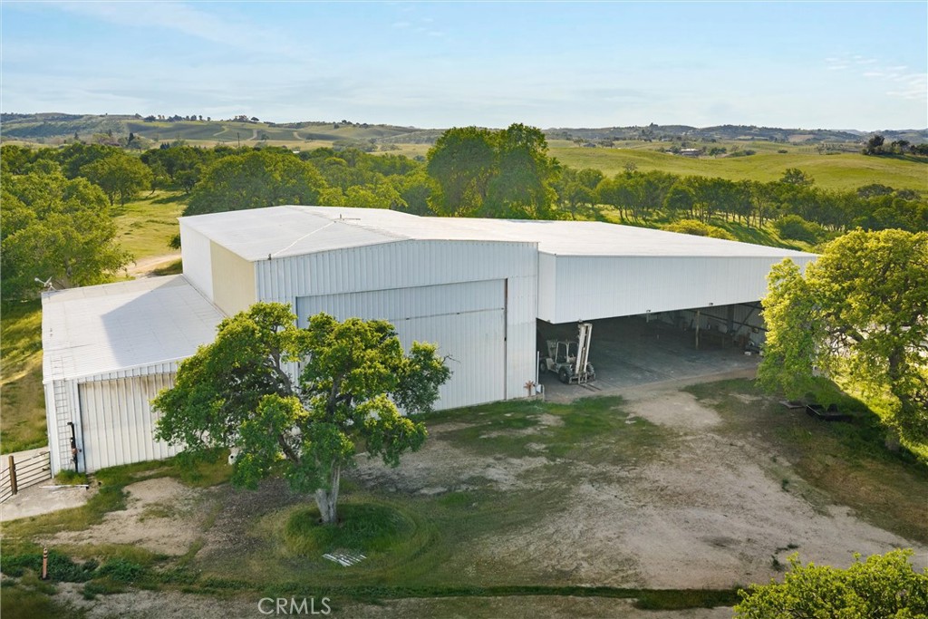 6685 El Pomar Dr, Templeton, CA 93465