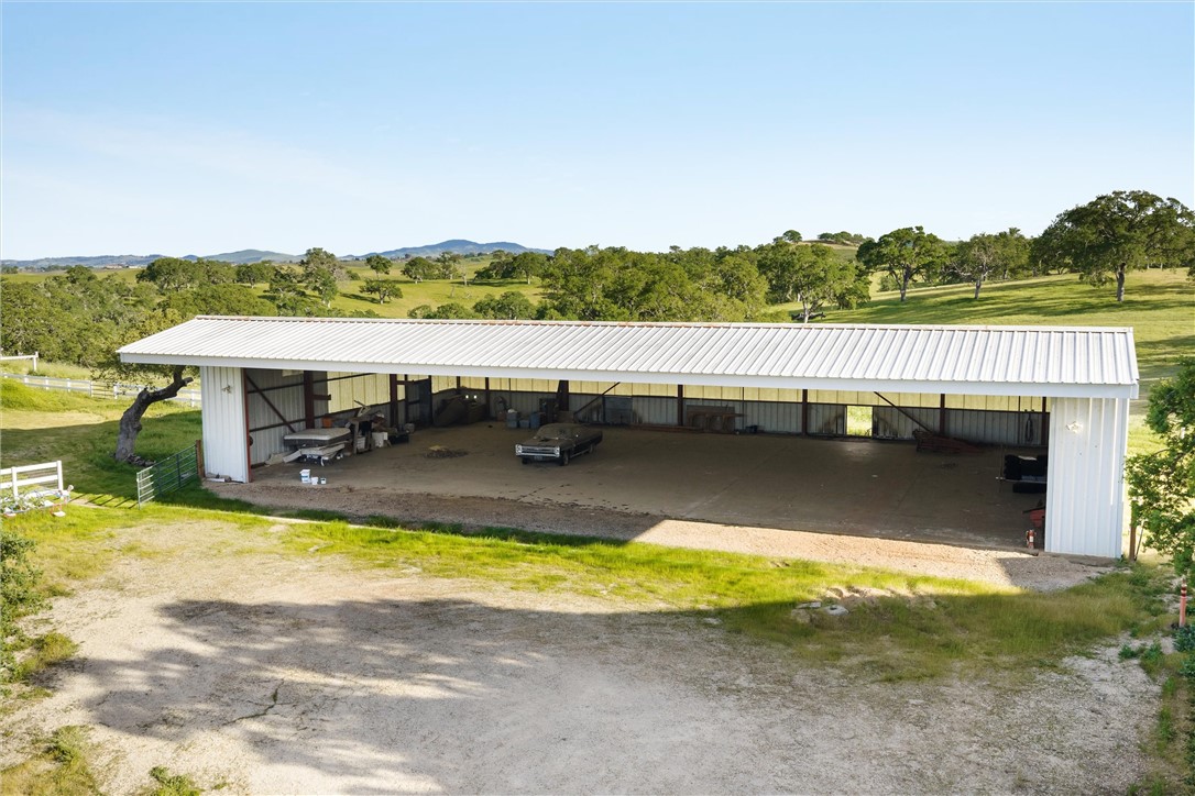 6685 El Pomar Dr, Templeton, CA 93465