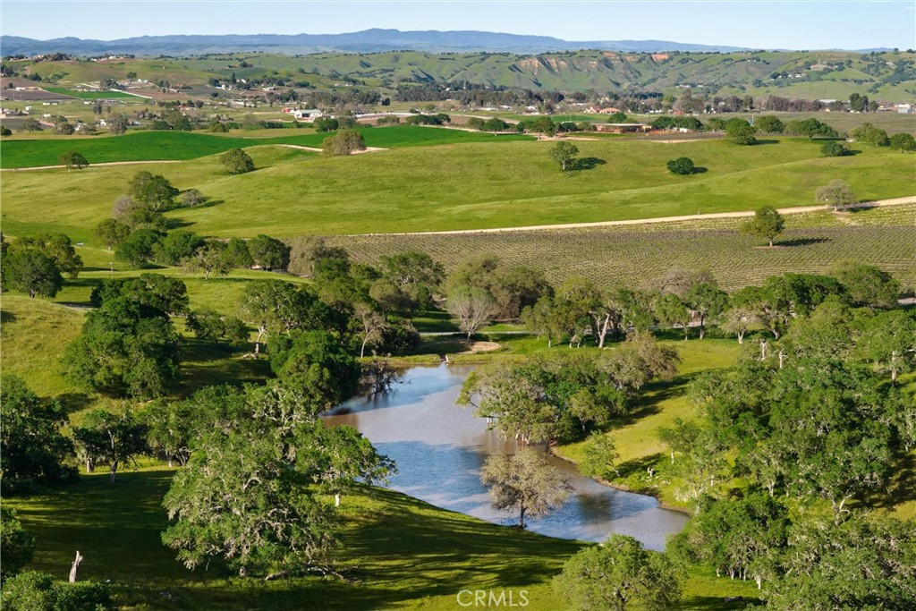 6685 El Pomar Dr, Templeton, CA 93465