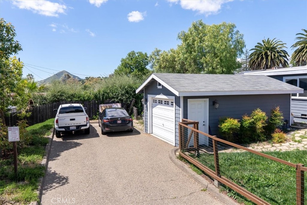2915 Johnson, San Luis Obispo, CA 93401