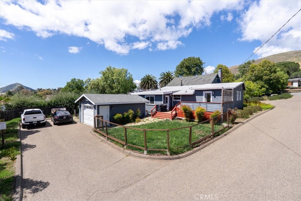 2915 Johnson, San Luis Obispo, CA 93401