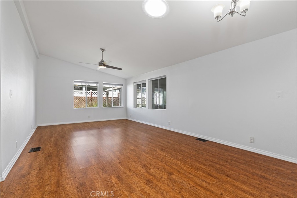 373 Lark, Paso Robles, CA 93446