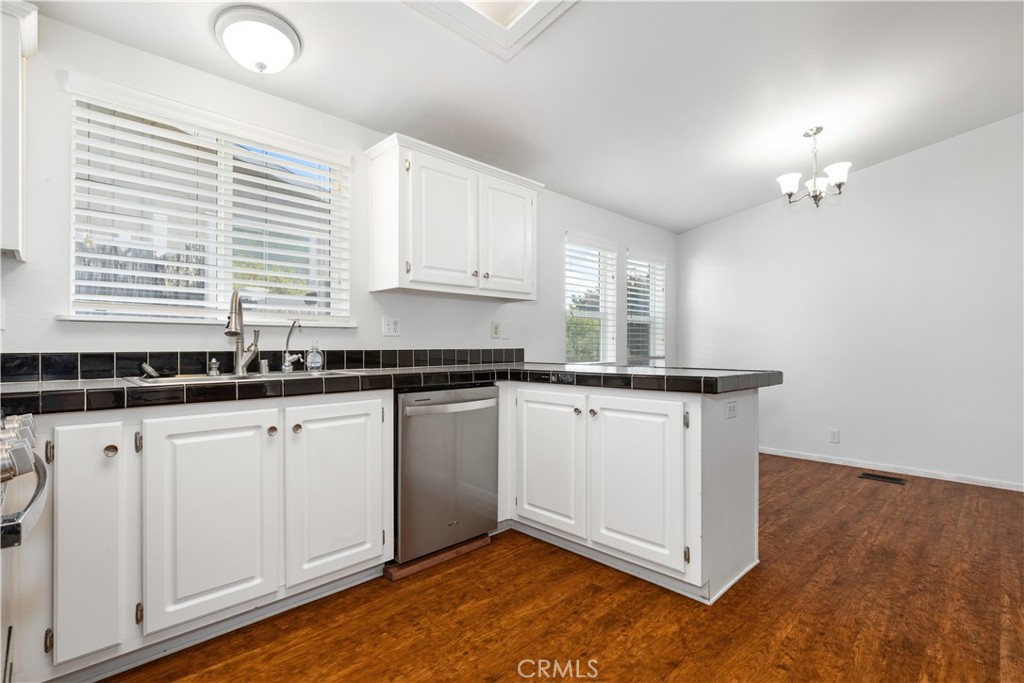 373 Lark, Paso Robles, CA 93446