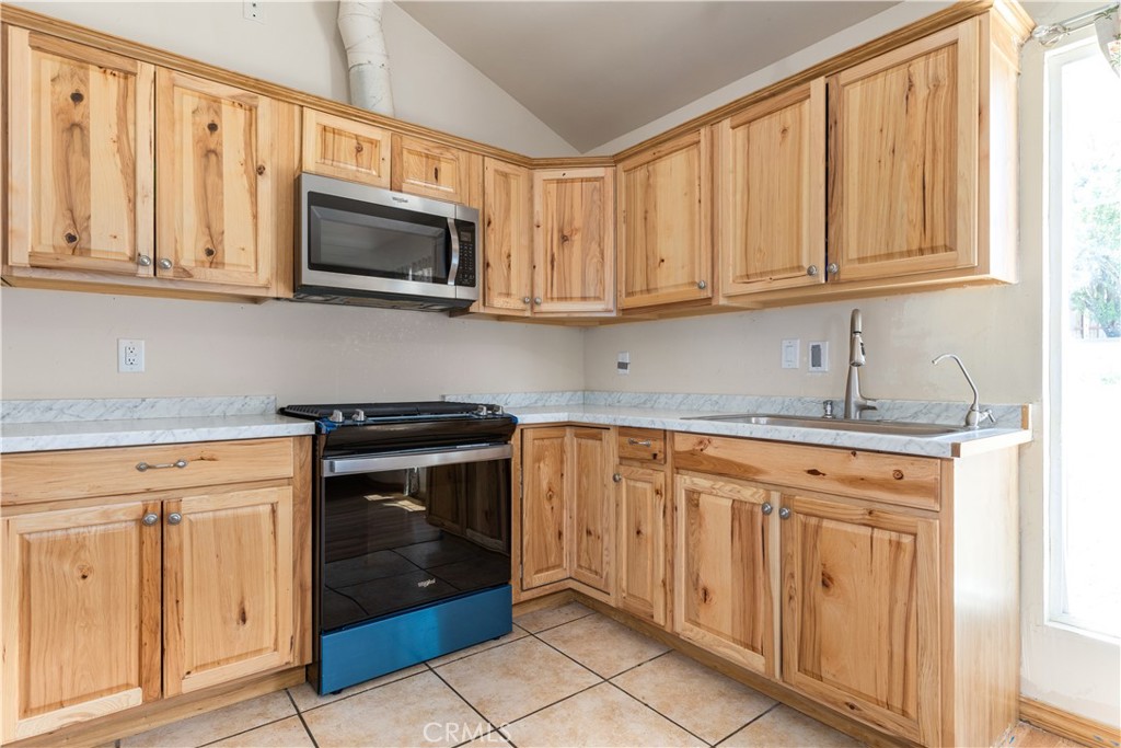 3890 Hillcrest, Templeton, CA 93465