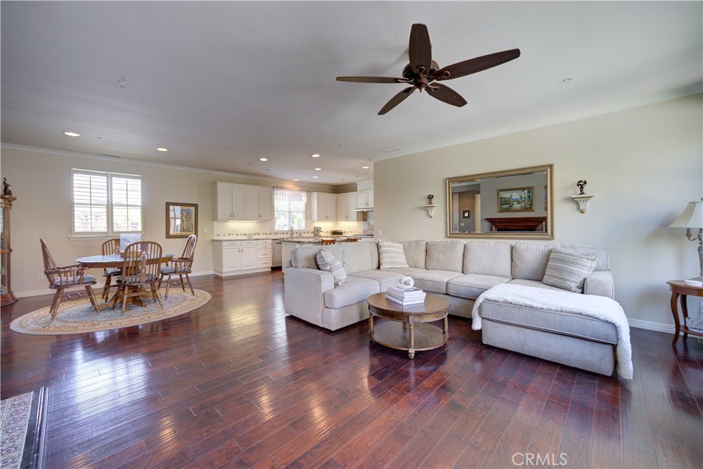 1090 Muscat Ct, Templeton, CA 93465