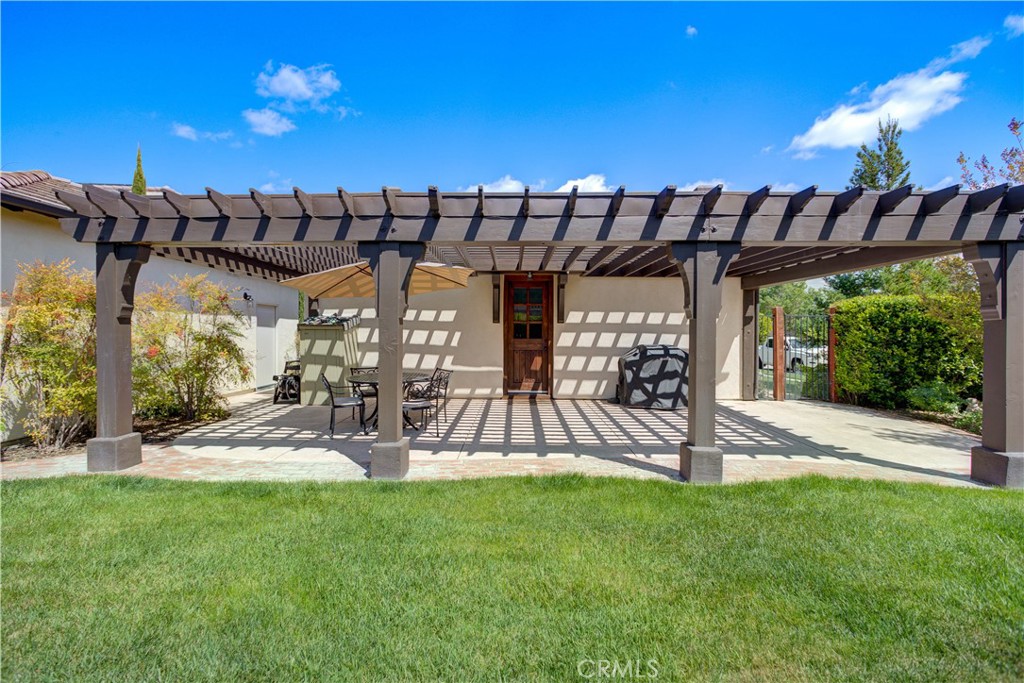 1090 Muscat Ct, Templeton, CA 93465