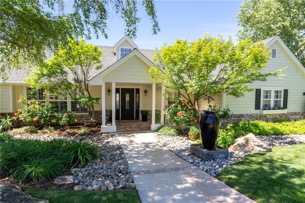 1885 Cumbre, Paso Robles, CA 93446