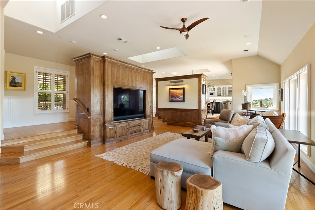 1885 Cumbre, Paso Robles, CA 93446