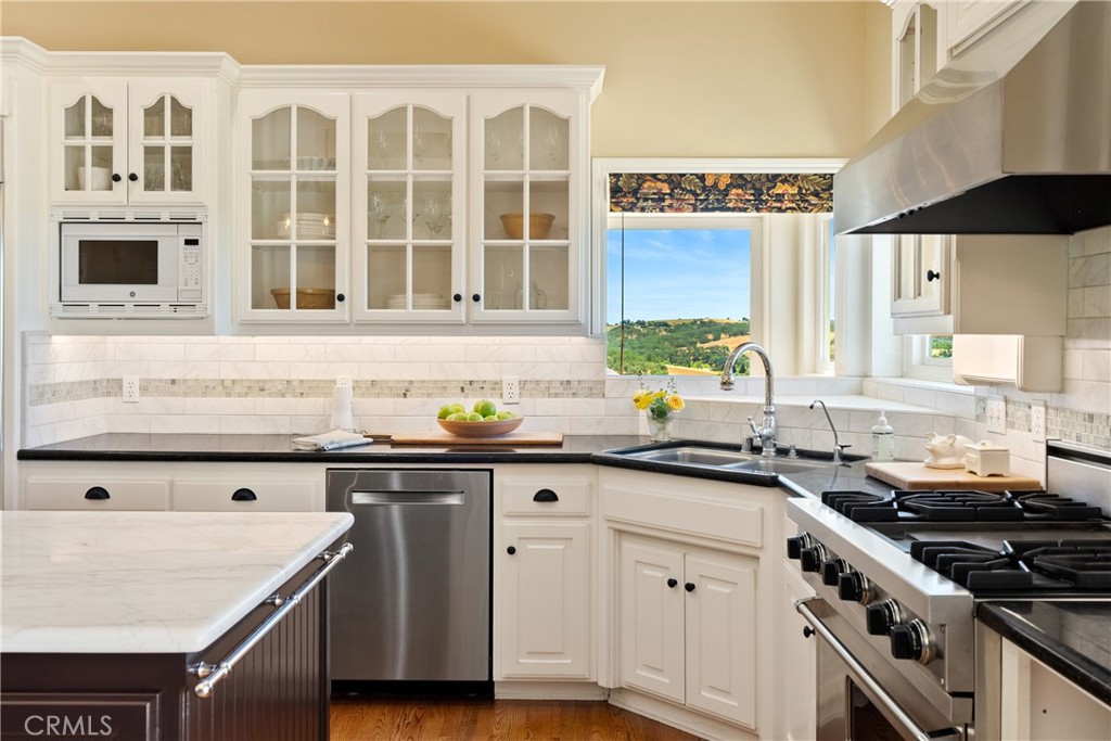 1885 Cumbre, Paso Robles, CA 93446