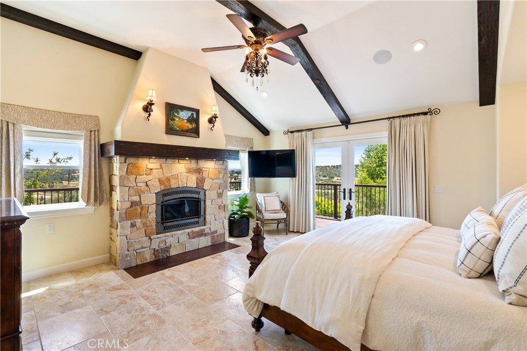 1885 Cumbre, Paso Robles, CA 93446