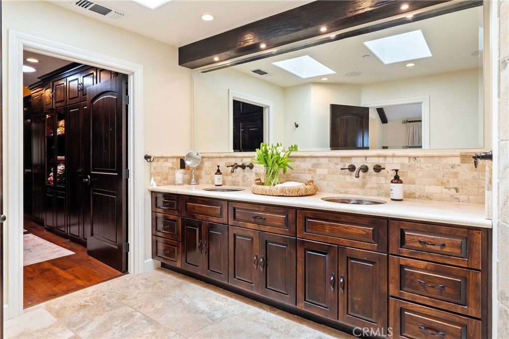 1885 Cumbre, Paso Robles, CA 93446