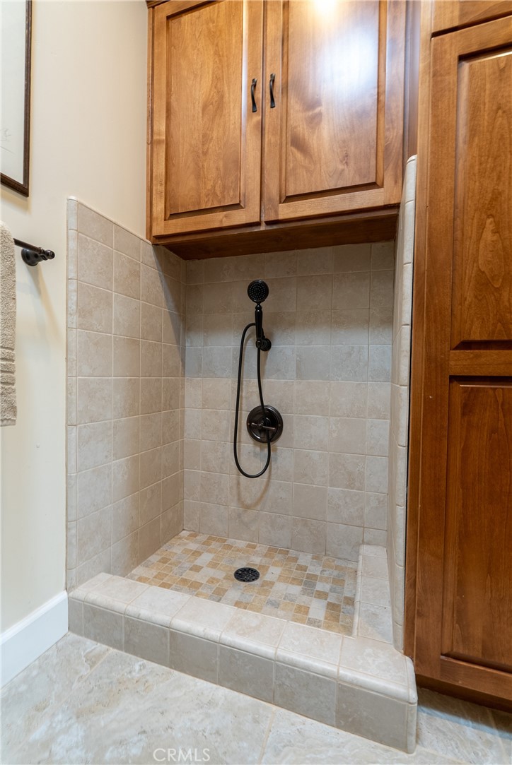 1885 Cumbre, Paso Robles, CA 93446