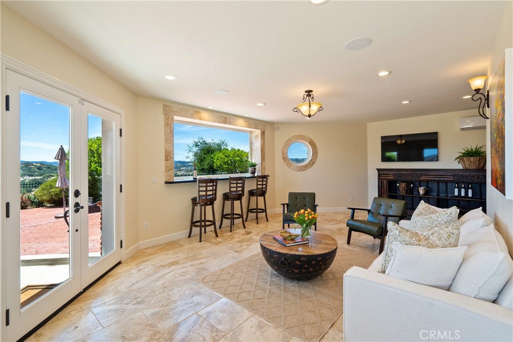 1885 Cumbre, Paso Robles, CA 93446