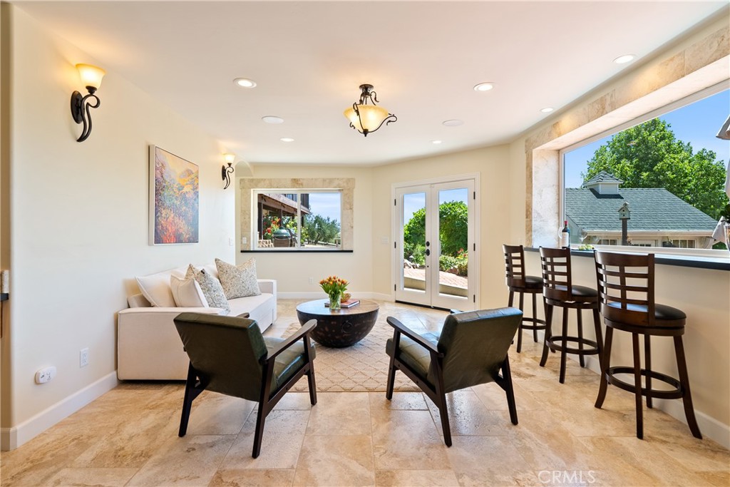 1885 Cumbre, Paso Robles, CA 93446