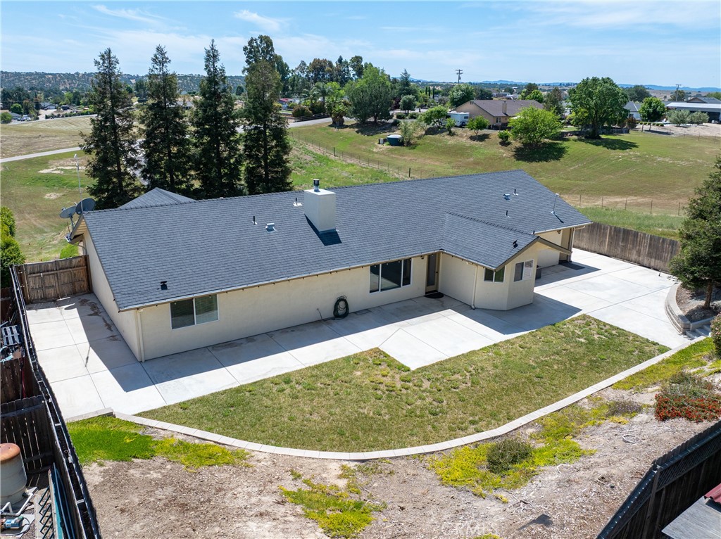 5575 Reindeer, Paso Robles, CA 93446