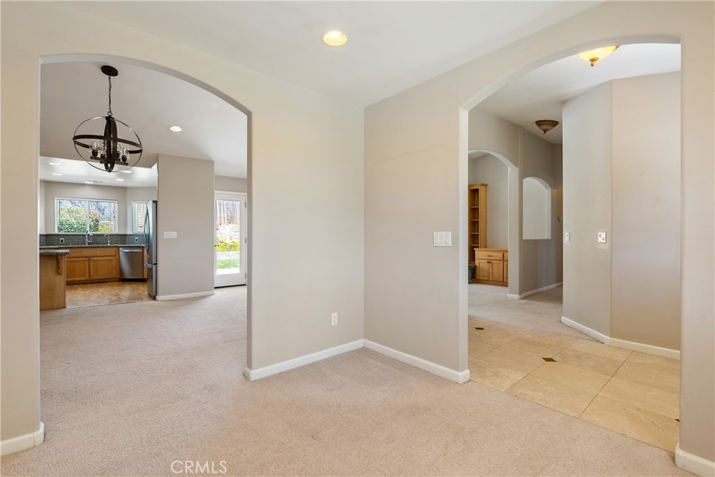 5575 Reindeer, Paso Robles, CA 93446