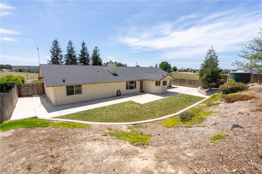 5575 Reindeer, Paso Robles, CA 93446