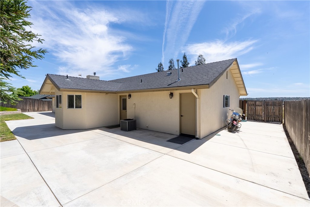 5575 Reindeer, Paso Robles, CA 93446