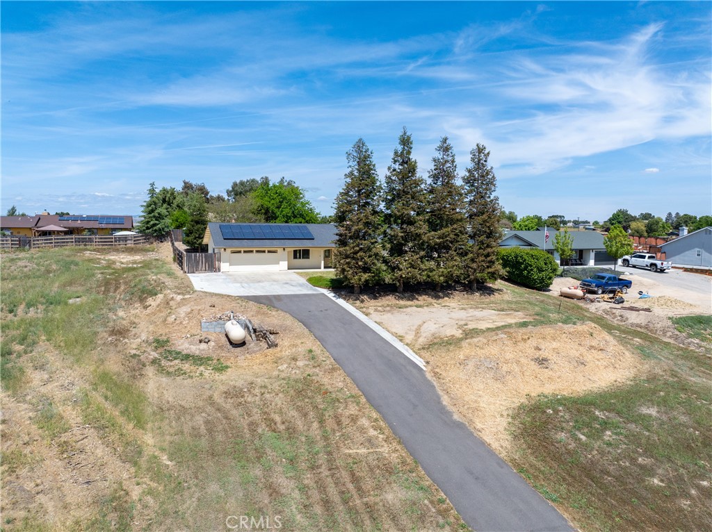 5575 Reindeer, Paso Robles, CA 93446