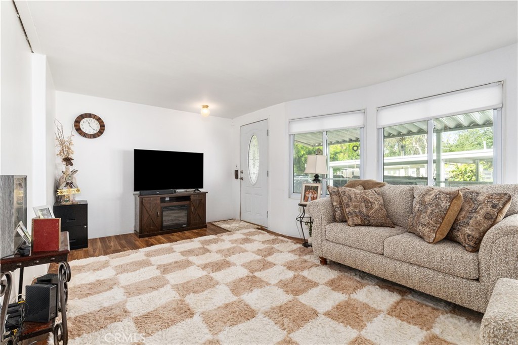 47 Laguna Way, Paso Robles, CA 93446