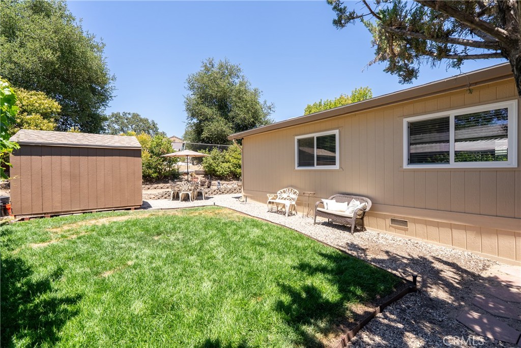 35 Via Santa Barbara, Paso Robles, CA 93446