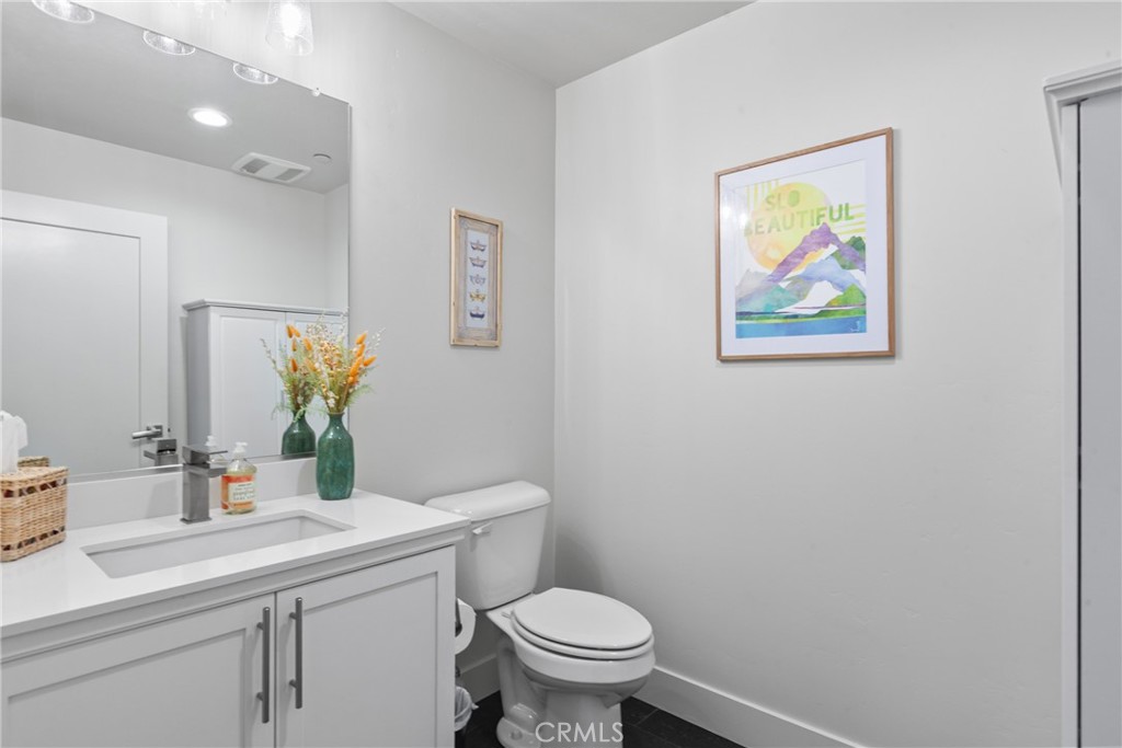 2460 Victoria #102, San Luis Obispo, CA 93401
