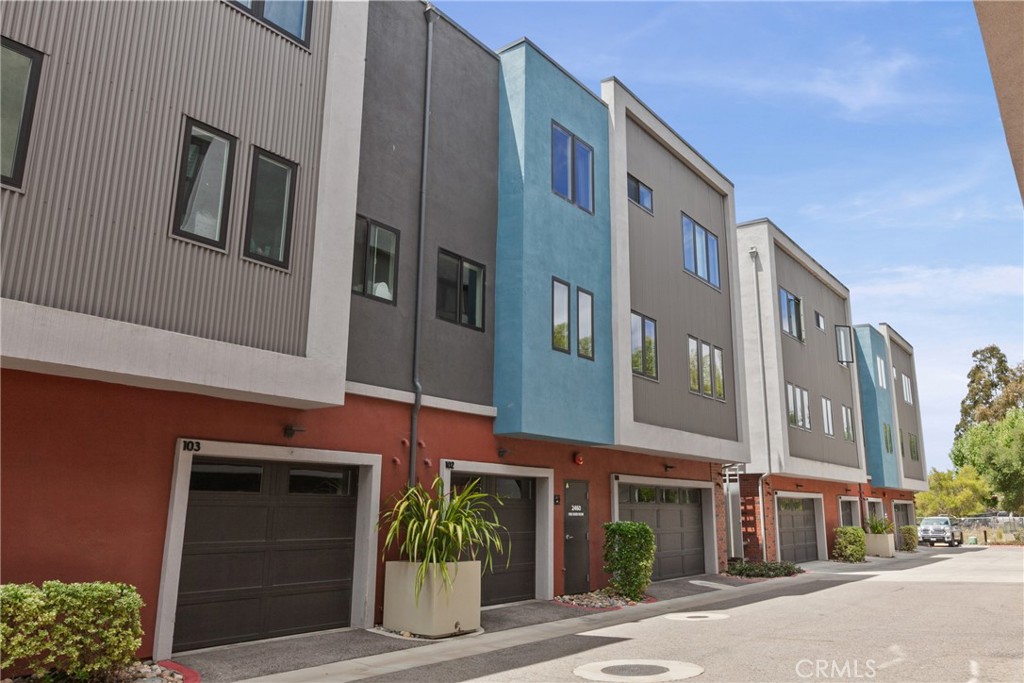 2460 Victoria #102, San Luis Obispo, CA 93401