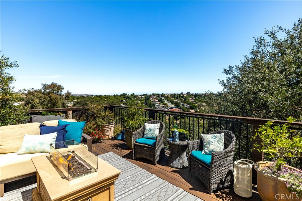 609 Shannon Hill Dr, Paso Robles, CA 93446