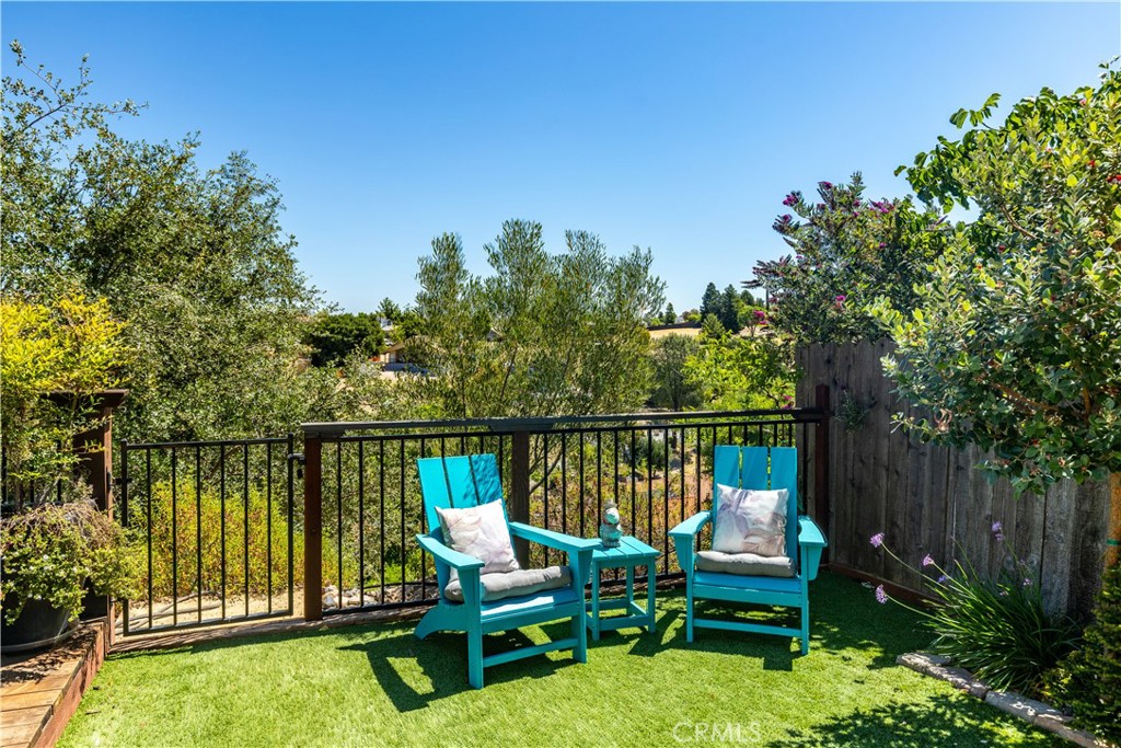 609 Shannon Hill Dr, Paso Robles, CA 93446