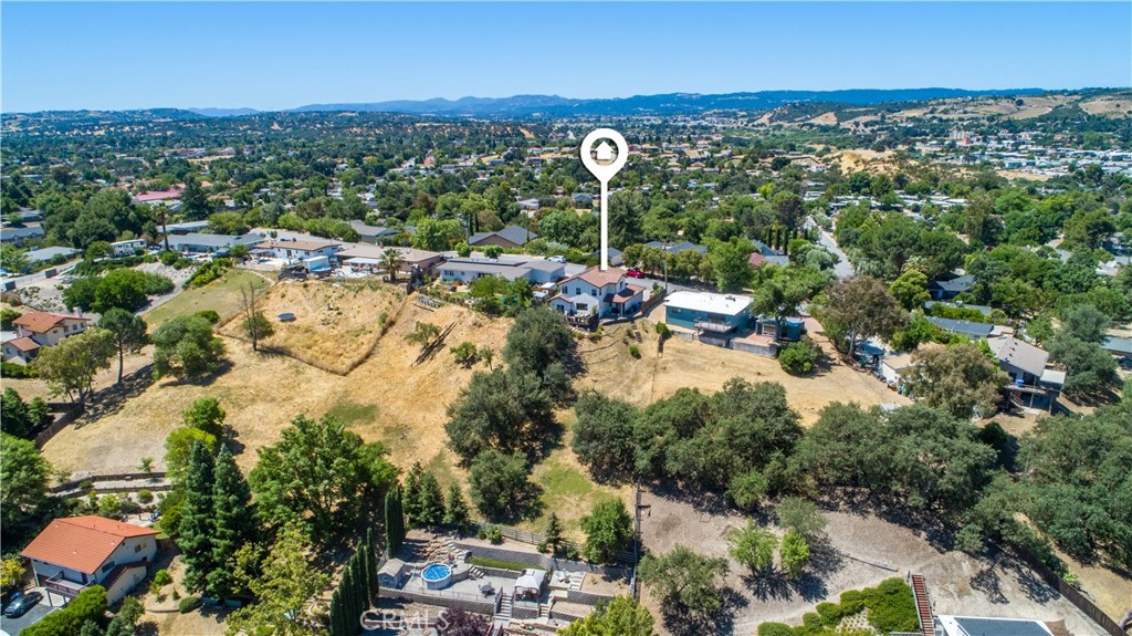 609 Shannon Hill Dr, Paso Robles, CA 93446