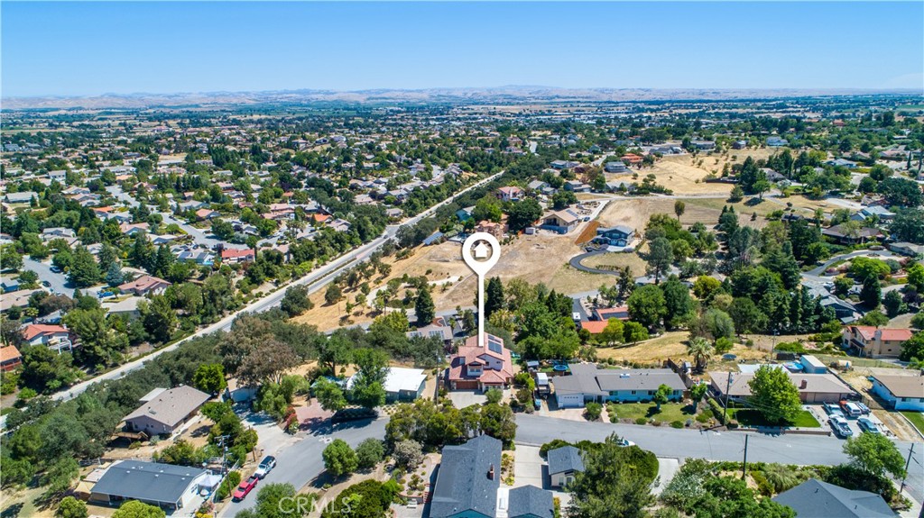 609 Shannon Hill Dr, Paso Robles, CA 93446