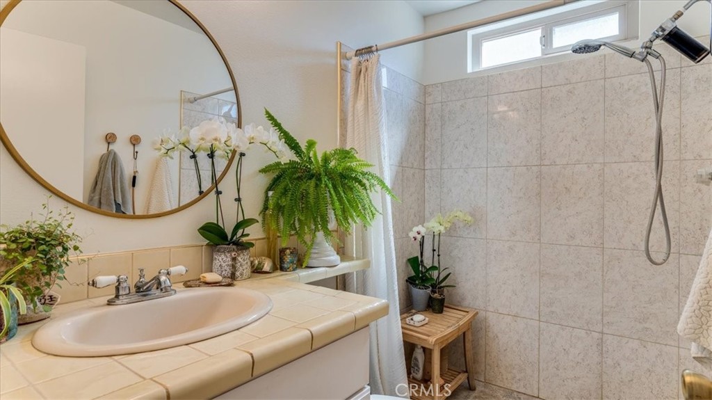 1032 Scott, Paso Robles, CA 93446