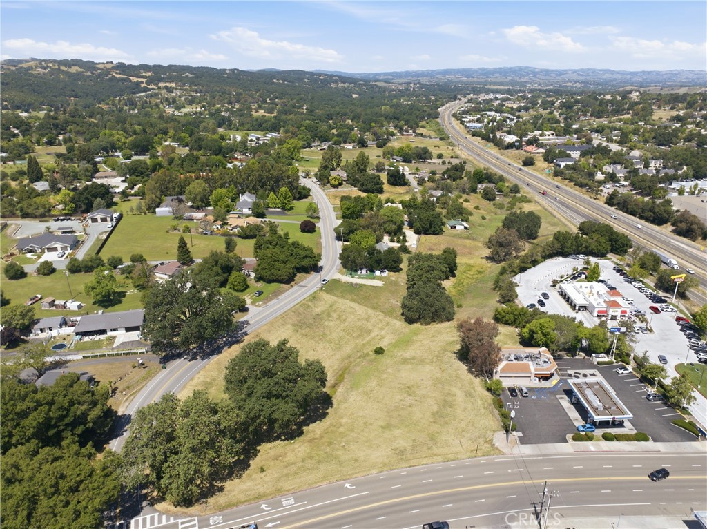 3975 Monterey, Atascadero, CA 93422