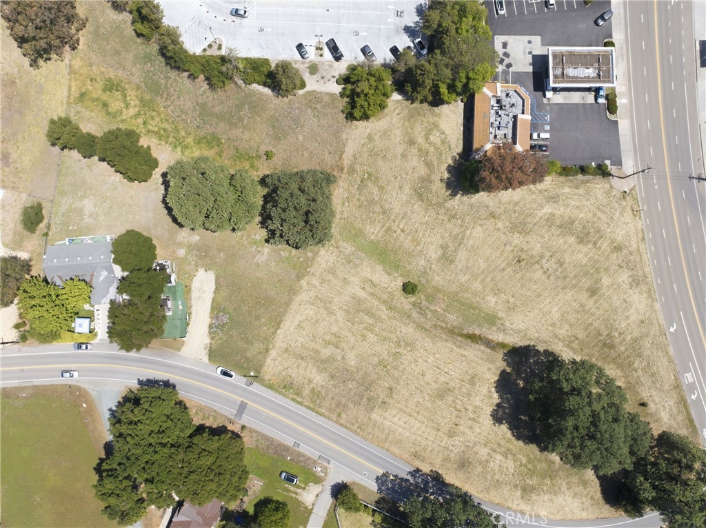 3975 Monterey, Atascadero, CA 93422