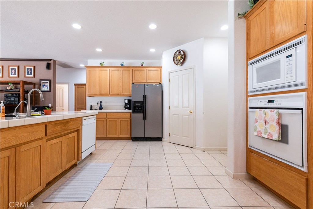 9947 Flyrod, Paso Robles, CA 93446